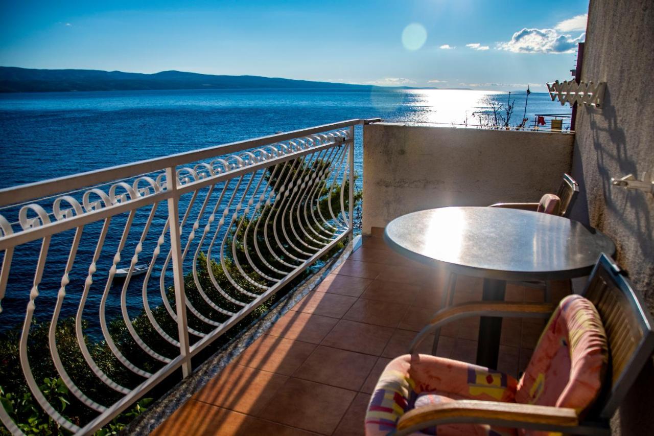 Apartments Lile By The Sea, Celina Zavode Экстерьер фото
